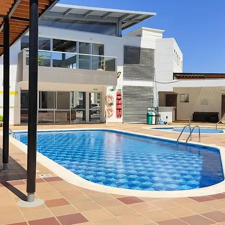 Apartamento Amoblado En Serena Del Mar *